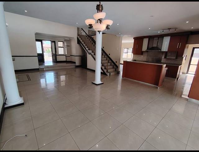 4 BEDROOM HOUSE FOR SALE IN IZINGA